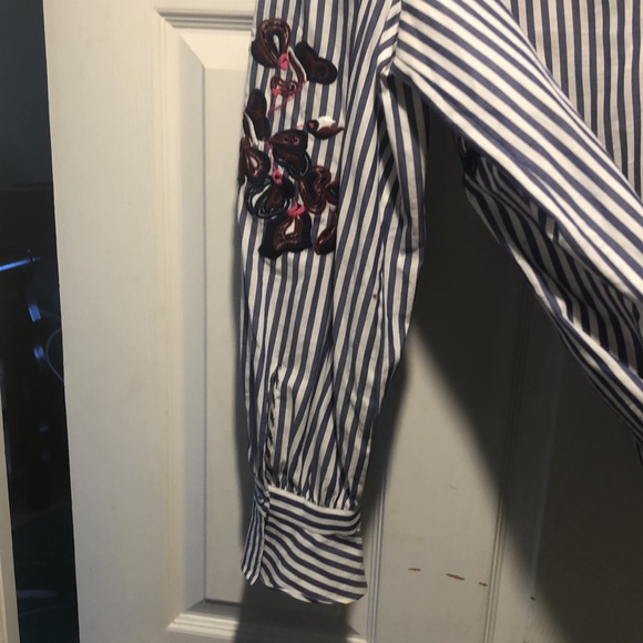 Tanya Tailor Blouse - Picture 5 of 5